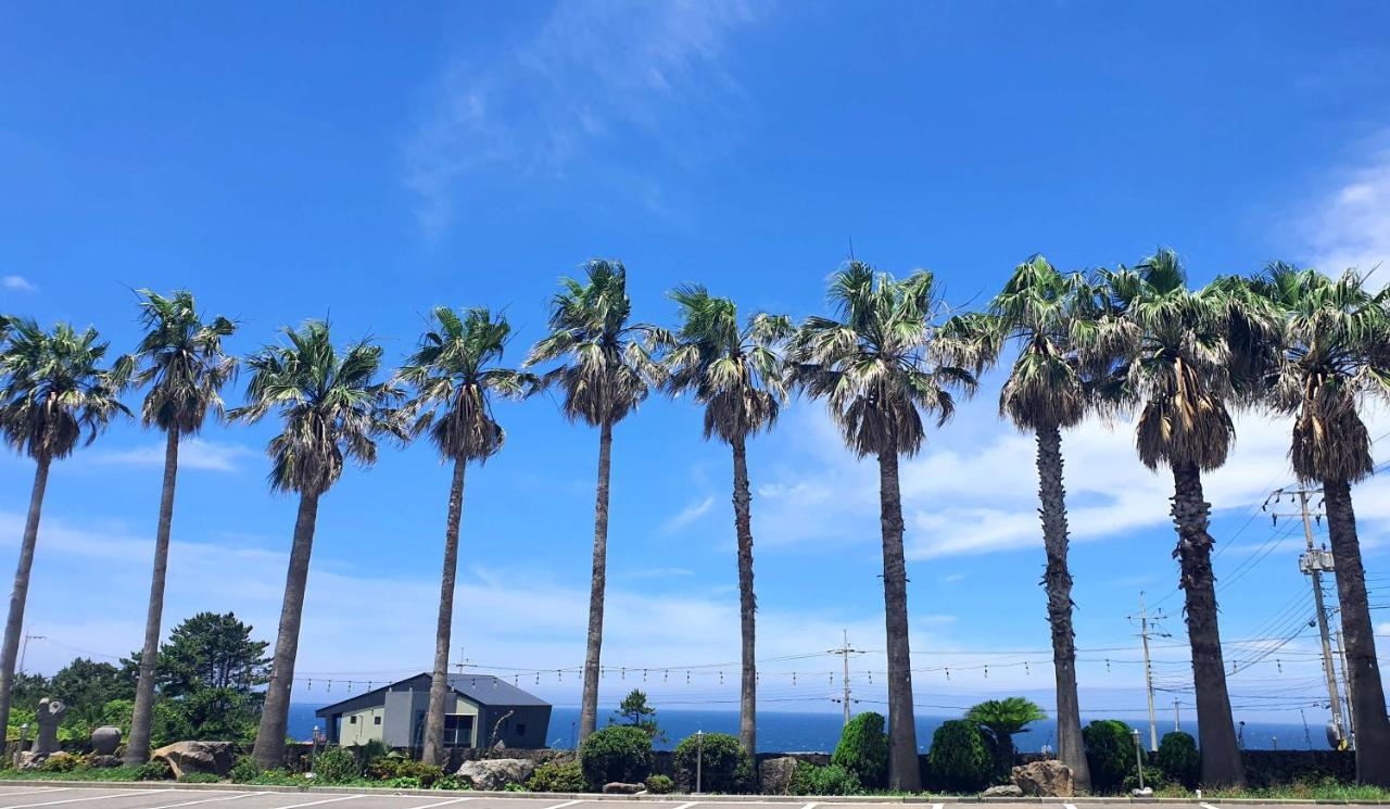 Sea Cliff Hotel Jeju Exterior foto