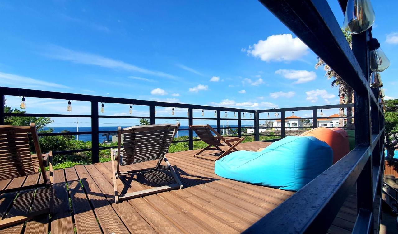 Sea Cliff Hotel Jeju Exterior foto
