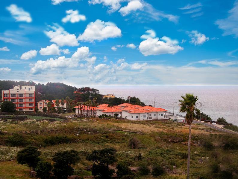 Sea Cliff Hotel Jeju Exterior foto